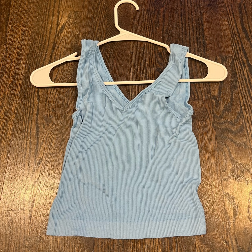 V cut tank